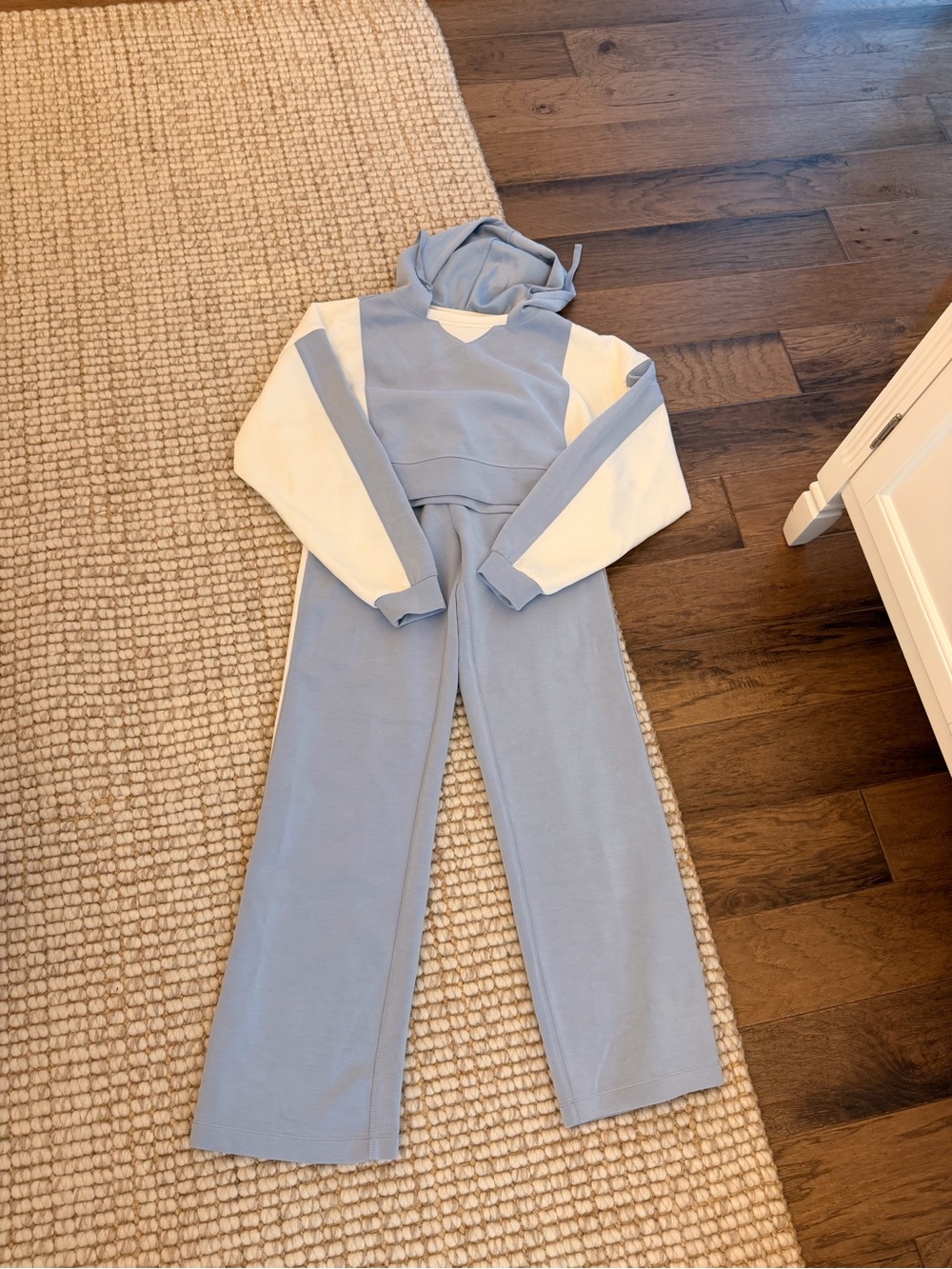 Altar'd State Light Blue and White Colorblock Hooded Sweatshirt & Pants Set